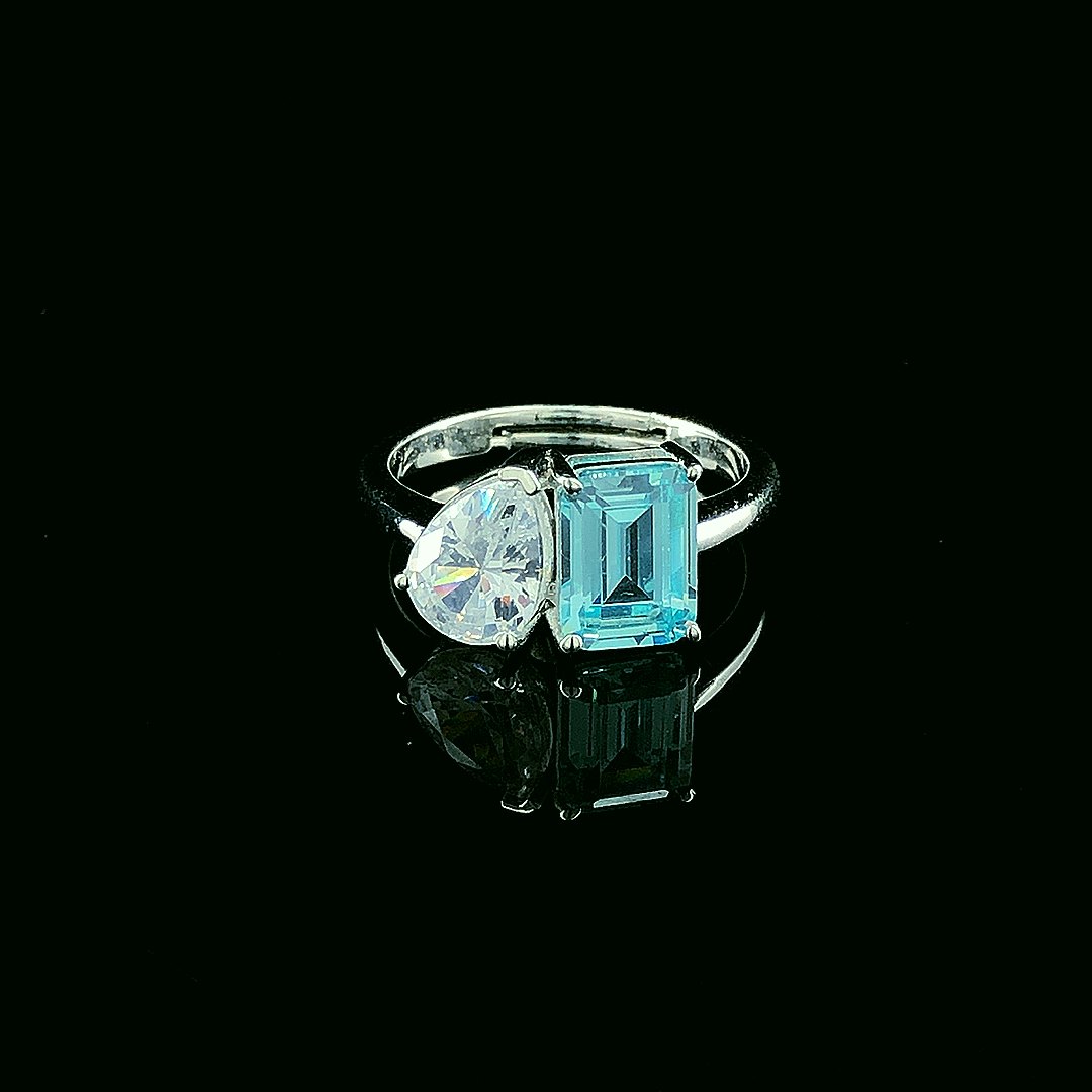 Ocean Embrace Toi et Moi Adjustable Ring